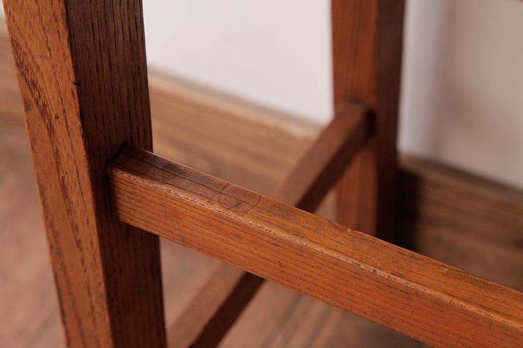 レトロ家具　昭和レトロ　ケヤキ材　メンズライクにもおすすめなグレーのファブリックのスツール(椅子)