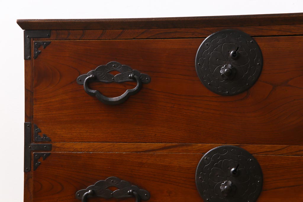 アンティーク家具　和製アンティーク　リメイク　桜丸金具　片開き戸付き米沢箪笥ローボード(ローチェスト、引き出し、和タンス)