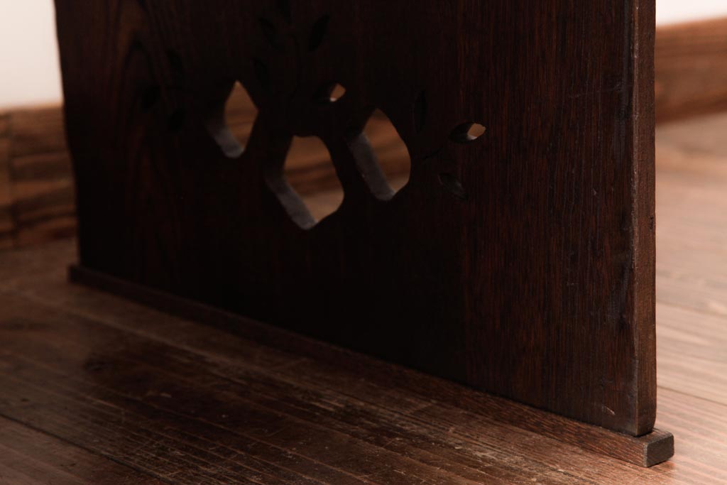 アンティーク家具　昭和初期　栓材　ノスタルジックな雰囲気漂う文机(座机、センターテーブル)