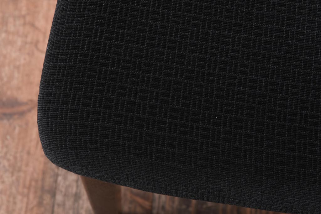 ヴィンテージ家具　ビンテージ　G-PLAN(ジープラン)　X-back(エックスバック)が目を引くチェア(ダイニングチェア、椅子)(3)