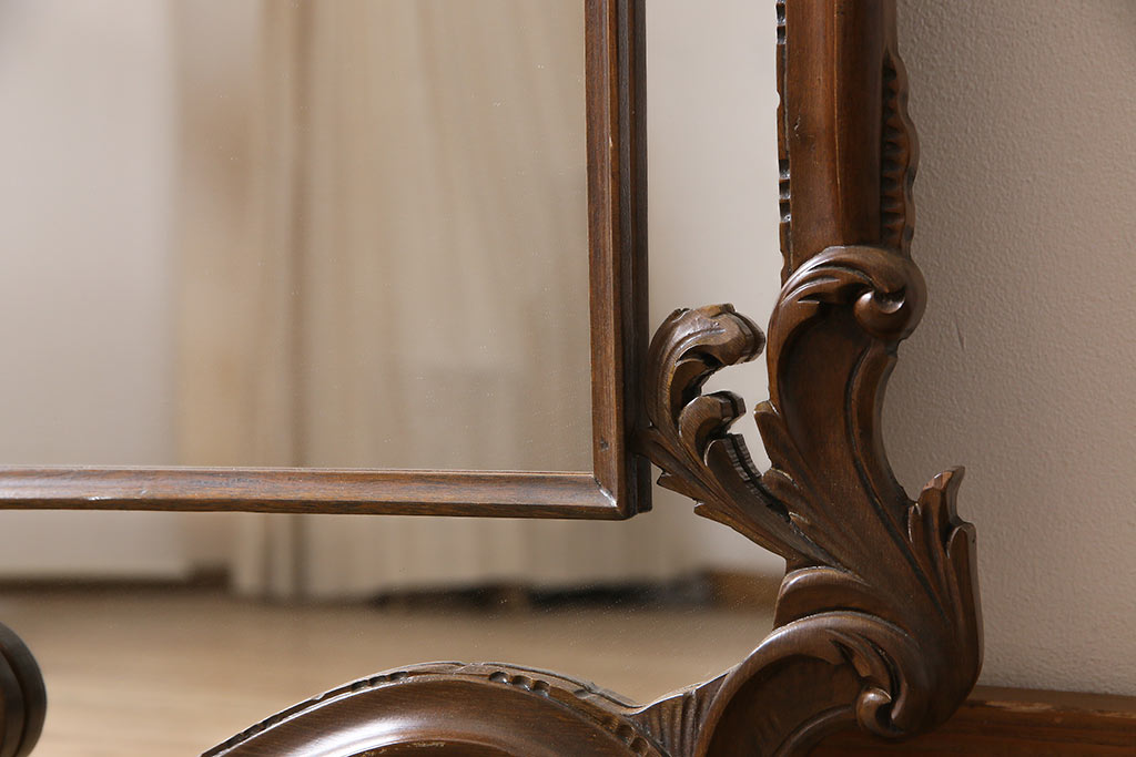アンティーク雑貨　フランスビンテージ　ウォールナット材　緻密なデザインが見事な特大ウォールミラー(壁掛け鏡)