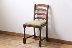 アンティーク家具　イギリスアンティーク　オーク材　背もたれのデザインが特徴的なチェア(ダイニングチェア、ワークチェア、椅子)(1)