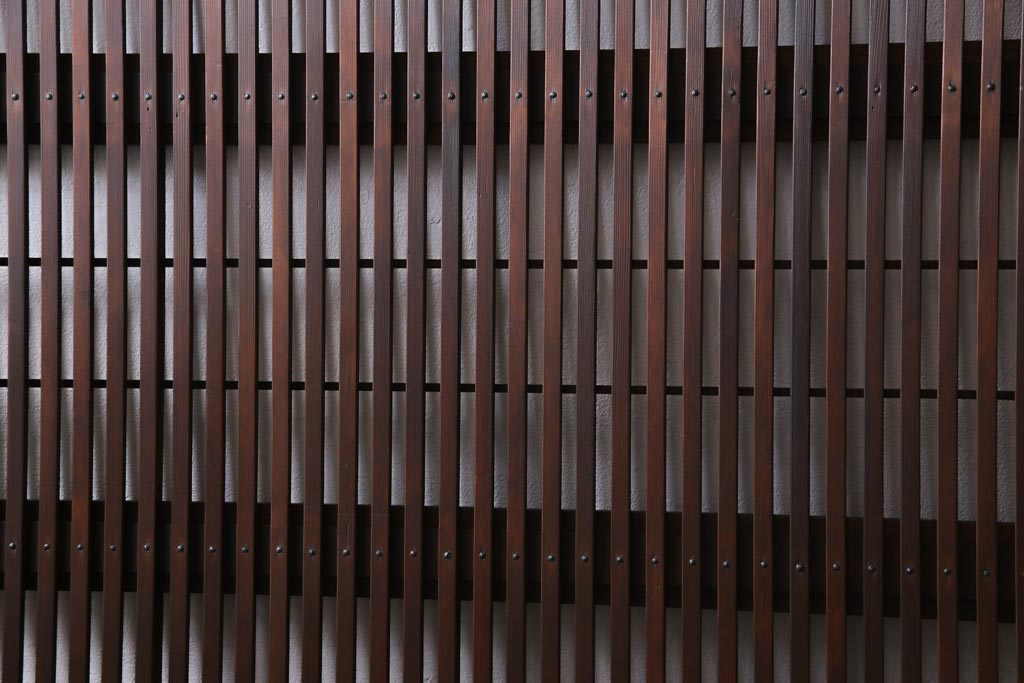 昭和初期　幅広　腰板ケヤキ材　障子枠の付いた格子帯戸(ガラス帯戸、引き戸、建具)2枚セット