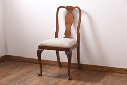 アンティーク家具　フランスアンティーク　ウォールナット材　上品で優雅な佇まいが魅力のダイニングチェア(椅子)(2)