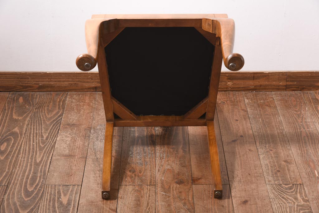 ヴィンテージ家具　フランスビンテージ　ガブリオールレッグ　ゴブラン織り　ビーチ材製ダイニングチェア(椅子)