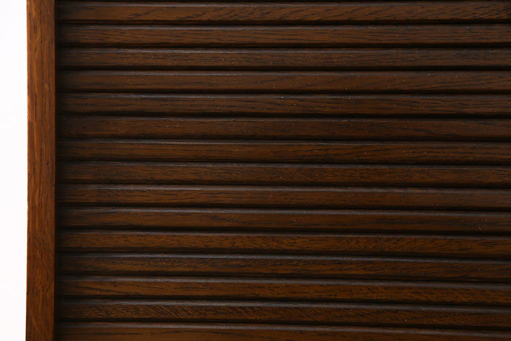 アンティーク家具　イギリスアンティーク　オーク材　凛とした佇まいの蛇腹式扉のファイリングキャビネット(書類ケース、チェスト)