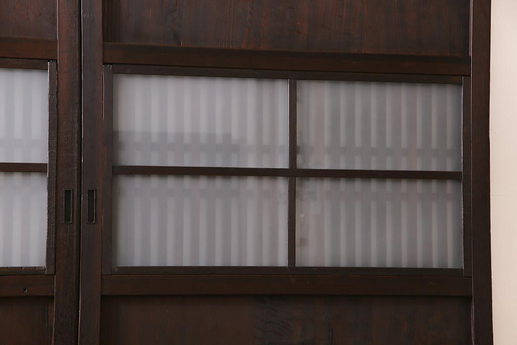 和製アンティーク　杉材　倹飩式裏ガラス　上品な和の空間づくりにおすすめなガラス入り格子帯戸3枚セット(建具、引き戸)