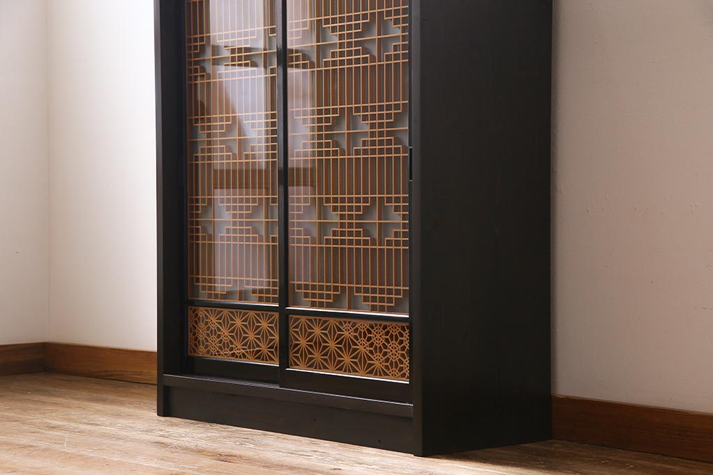 ラフジュ工房オリジナル　リメイク家具　アンティークの書院戸を使った和モダンな戸棚(ガラス戸棚、収納棚、サイドボード、組子)(2)