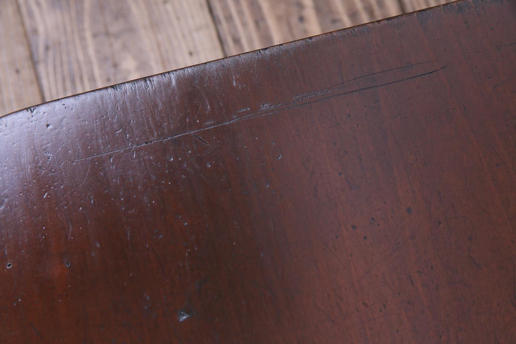 レトロ家具　昭和レトロ　古い木の風合いが味わいのある角ちゃぶ台(ローテーブル)