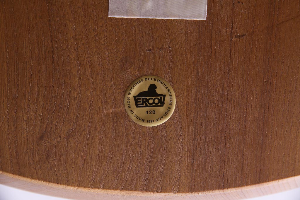 ヴィンテージ家具　イギリスビンテージ　ERCOL(アーコール)　木の温もり溢れるクエーカーロッキングチェア(アームチェア)