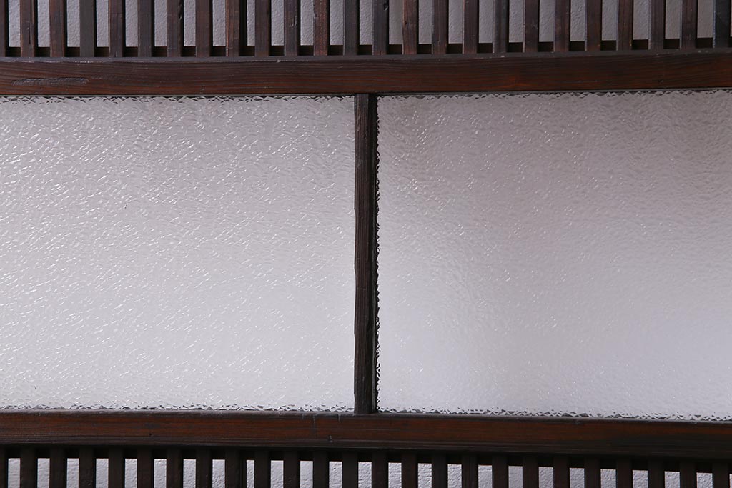 昭和初期　裏障子付き　和モダンの空間づくりに活躍する格子戸2枚セット(ガラス帯戸、障子戸、引戸)