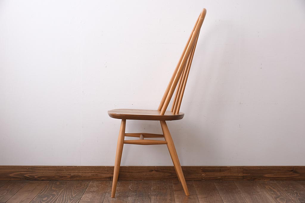 ヴィンテージ家具　イギリスビンテージ　ERCOL(アーコール)　木の温もり溢れるクエーカーチェア(椅子)(1)