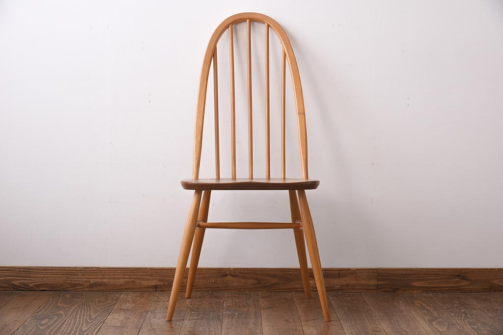 ヴィンテージ家具　イギリスビンテージ　ERCOL(アーコール)　優しい色味のクエーカーチェア(椅子)(1)