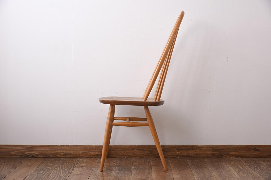 ヴィンテージ家具　イギリスビンテージ　ERCOL(アーコール)　優しい色味のクエーカーチェア(椅子)(1)