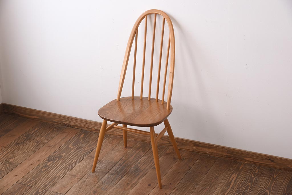 ヴィンテージ家具　イギリスビンテージ　ERCOL(アーコール)　優しい色味のクエーカーチェア(椅子)(1)