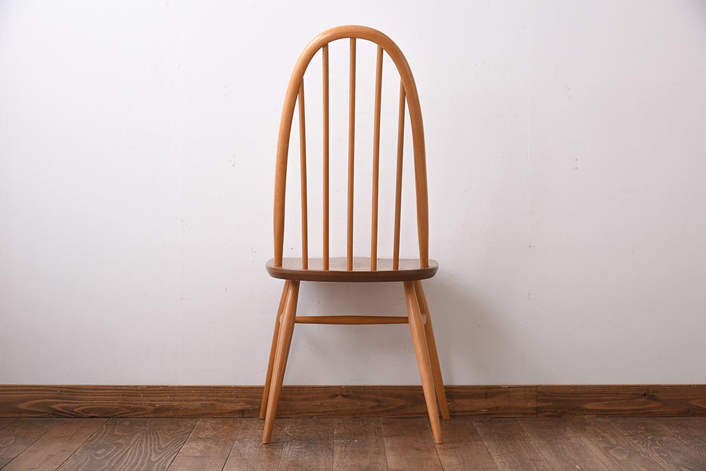 ヴィンテージ家具　イギリスビンテージ　ERCOL(アーコール)　優しい色味のクエーカーチェア(椅子)(1)