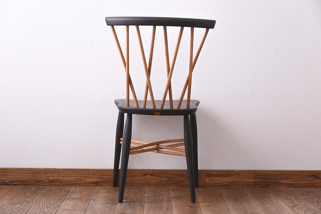 イギリスビンテージ　ペイント家具　ERCOL(アーコール)　シックなカラーが格好いいエックスバックチェア(クロスバックチェア)(1)