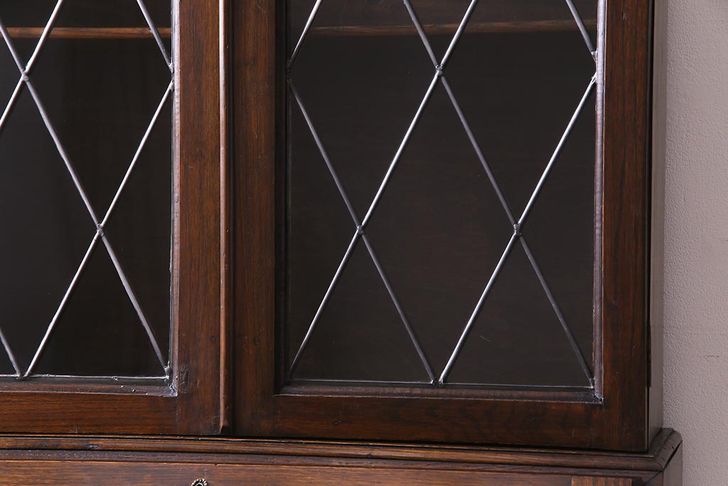 アンティーク家具　イギリスアンティーク　オーク材　ステンドグラスの入ったシックなビューローブックケース(ライティングビューロー、本箱、チェスト)