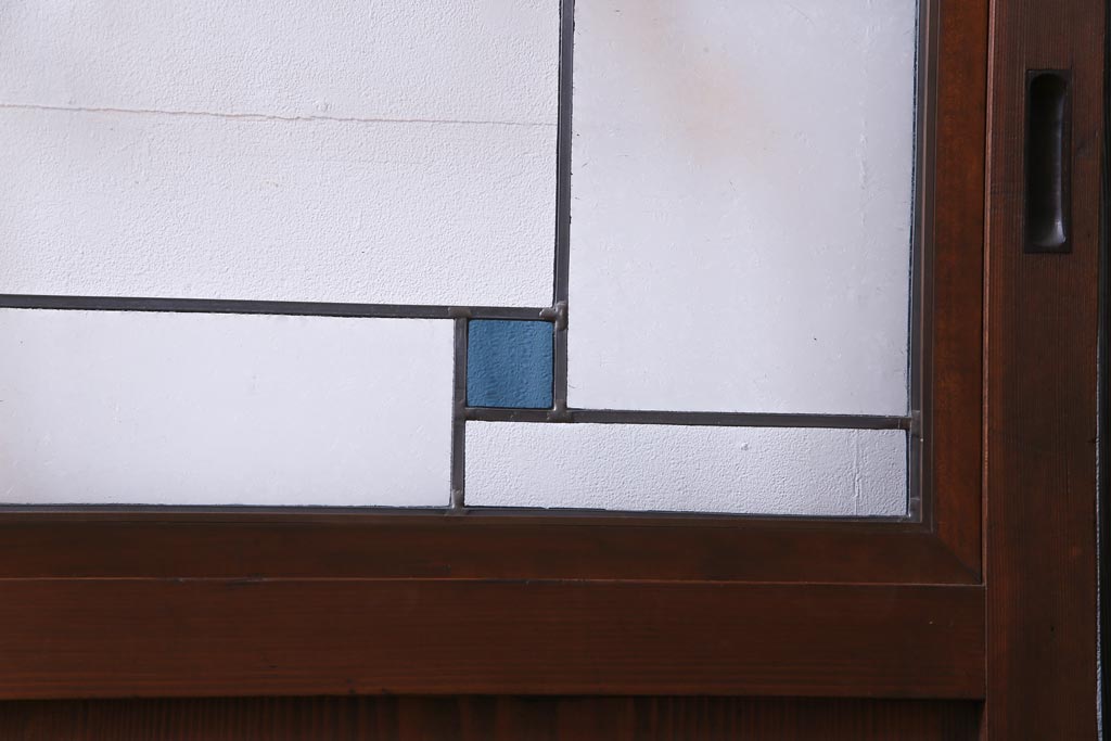 和製アンティーク　結霜ガラス入り　淡い色ガラスが優しげな雰囲気醸し出す板戸2枚セット(建具、引き戸)(1)