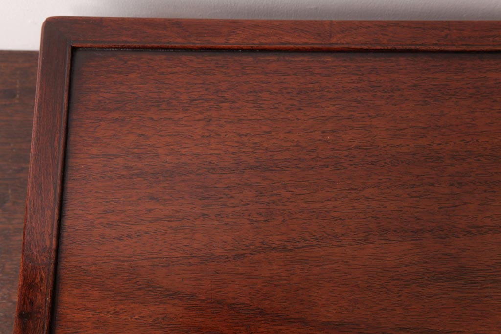 アンティーク雑貨　昭和初期　赤褐色が美しい花梨材の花台(飾り台、カリン材)