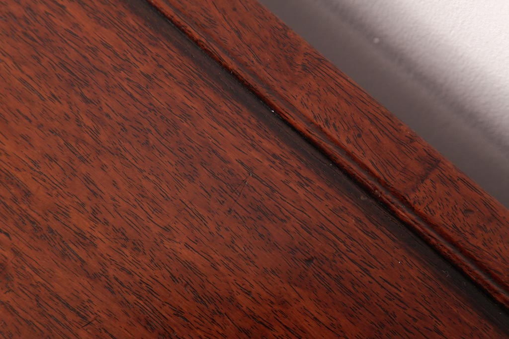 アンティーク雑貨　昭和初期　赤褐色が美しい花梨材の花台(飾り台、カリン材)