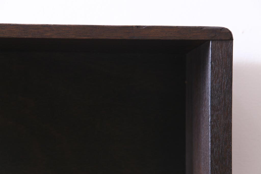 レトロ家具　昭和レトロ　脚付リメイク　ダークトーンが格好いいオープンラック(収納棚、本棚)