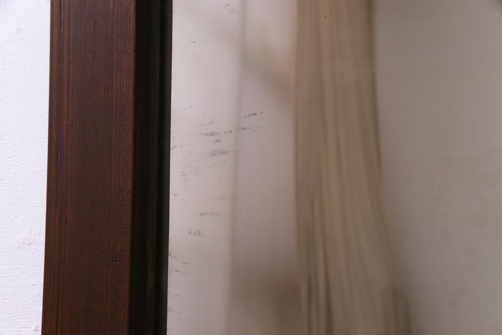 アンティーク雑貨　和製アンティーク　松材　古い木の質感が味わい深い特大サイズのミラー(鏡、姿見)