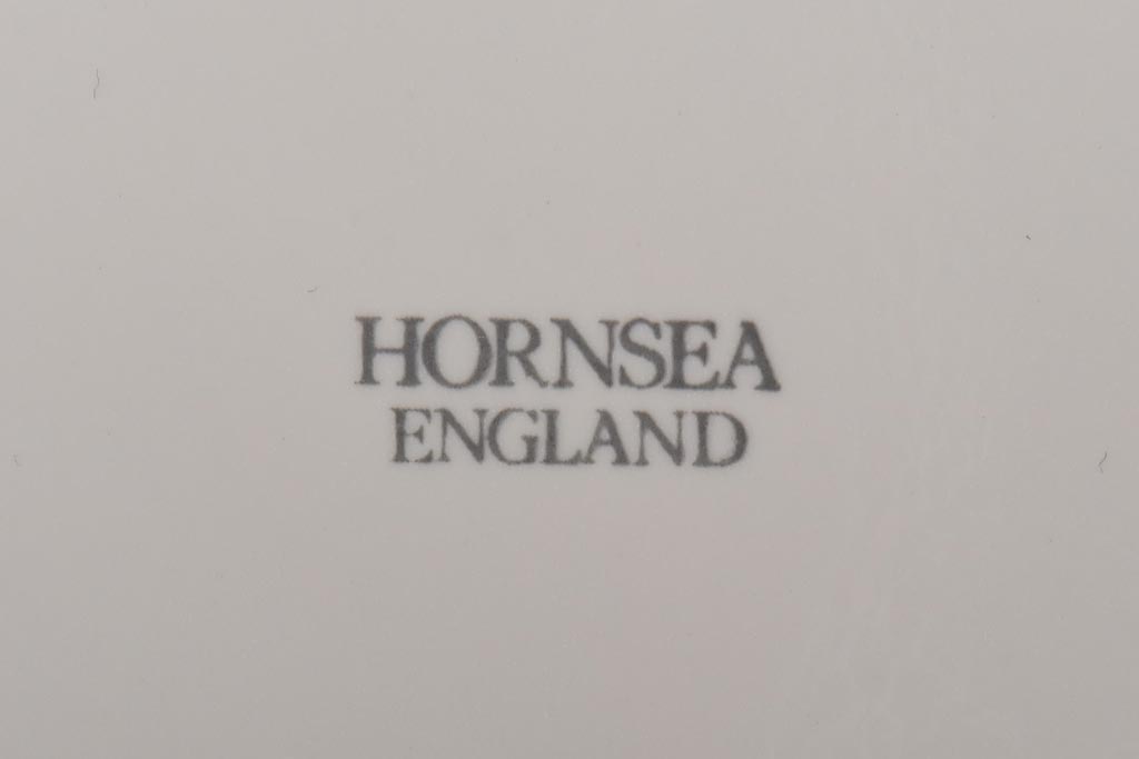 アンティーク雑貨　イギリスビンテージ　HORNSEA(ホーンジー)　ストライプがかわいらしいキャニスター・中3点セット(保存容器、ジャー)