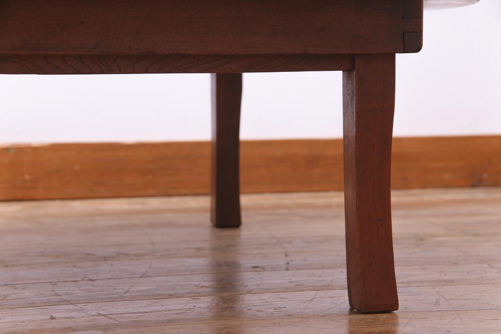 レトロ家具　昭和レトロ　栓材製　懐かしさあふれる佇まいが魅力の丸ちゃぶ台(座卓、ローテーブル)