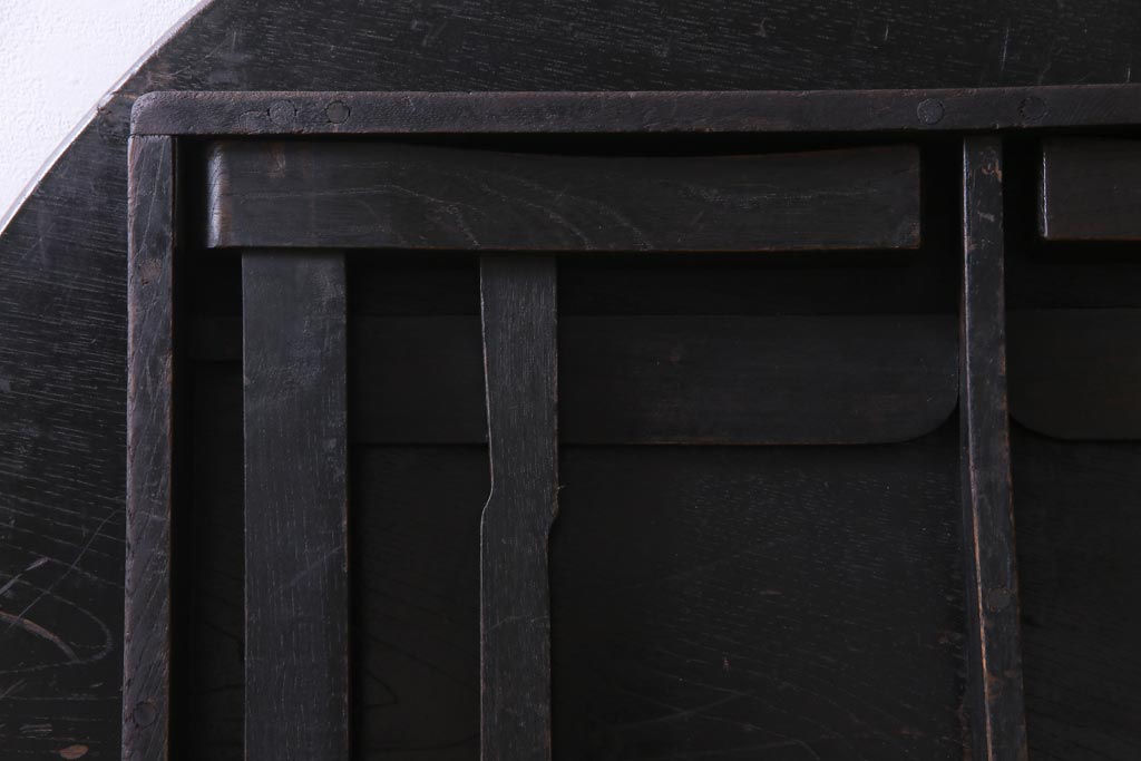 レトロ家具　昭和レトロ　栓材製　懐かしさあふれる佇まいが魅力の丸ちゃぶ台(座卓、ローテーブル)(1)