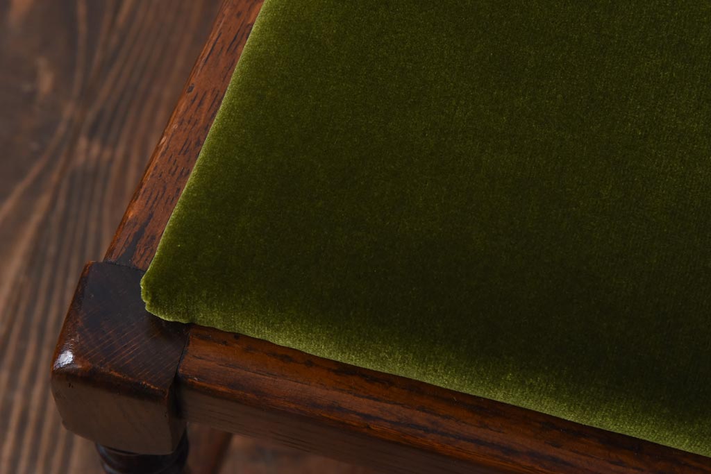 アンティーク家具　イギリスアンティーク　背もたれが特徴的なオーク材製のダイニングチェア(ワークチェア、椅子)(2)