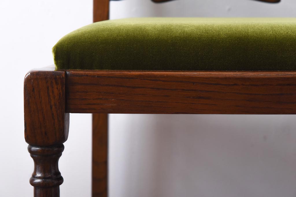 アンティーク家具　イギリスアンティーク　背もたれが特徴的なオーク材製のダイニングチェア(ワークチェア、椅子)(2)