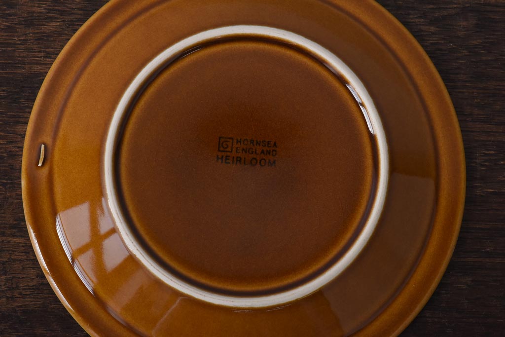 イギリスビンテージ　HORNSEA(ホーンジー)　HEIRLOOM(エアルーム)　カップ&ソーサー2客セット(洋食器)(2)