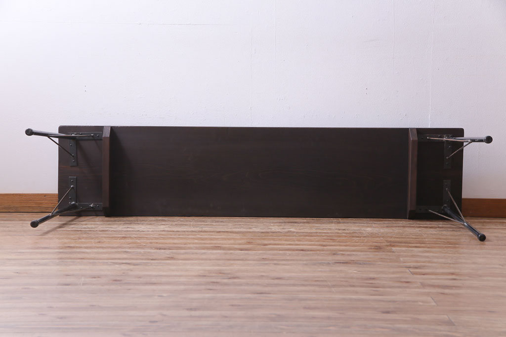 和製アンティーク　朴の木一枚板　明治大正期の古い裁ち板をリメイクしたアイアンテーブル(作業台、鉄脚)