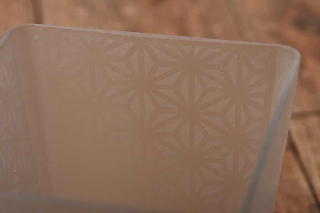 和製アンティーク　麻の葉模様のレトロなガラスシェード(天井照明、ペンダントライト)