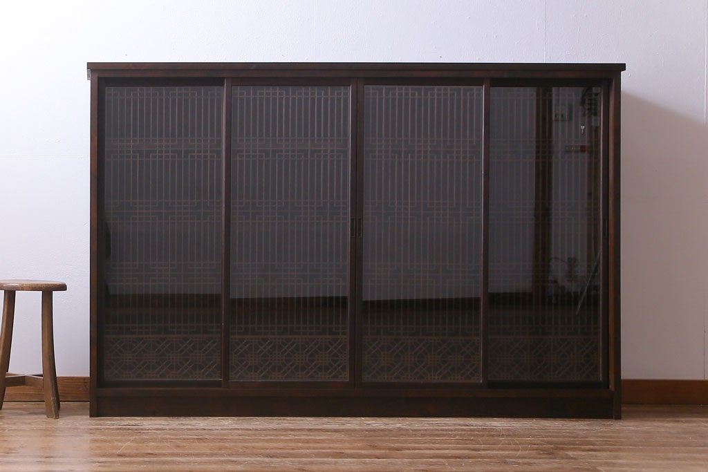 ラフジュ工房オリジナル　組子　書院戸をリメイクしたガラス戸棚(収納棚、サイドボード)
