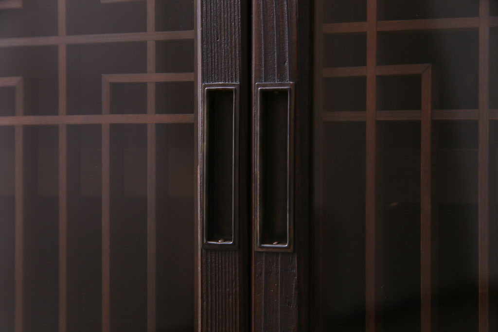 ラフジュ工房オリジナル　組子　書院戸をリメイクしたガラス戸棚(収納棚、サイドボード)