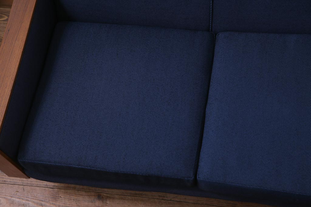 ヴィンテージ家具　日本製　ミッドセンチュリースタイルにもおすすめなビンテージソファ(3人掛けソファ)