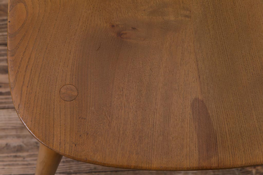 ヴィンテージ家具　イギリスビンテージ　ERCOL(アーコール)　シンプルかつ上品な佇まいのゴールドスミスチェア(椅子、ダイニングチェア)