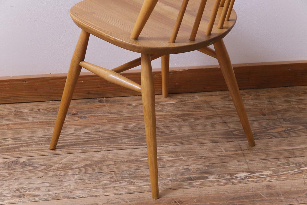 ヴィンテージ家具　イギリスビンテージ　ERCOL(アーコール)　シンプルかつ上品な佇まいのゴールドスミスチェア(椅子、ダイニングチェア)(1)