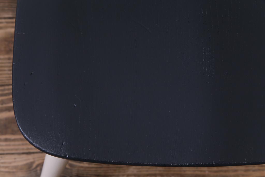 イギリスビンテージ　ペイント家具　ERCOL(アーコール)　バイカラーがお洒落なフープバックチェア(椅子、ダイニングチェア)