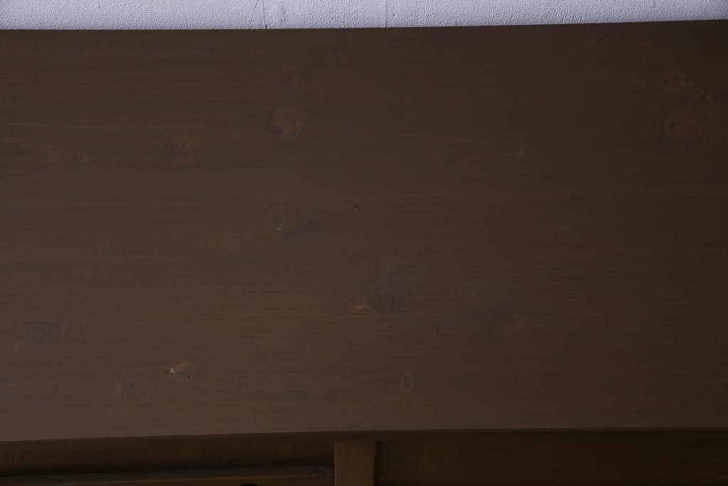 ラフジュ工房オリジナル　扉の意匠が目を惹く古い建具を使ったリメイク戸棚(ローボード、収納棚)