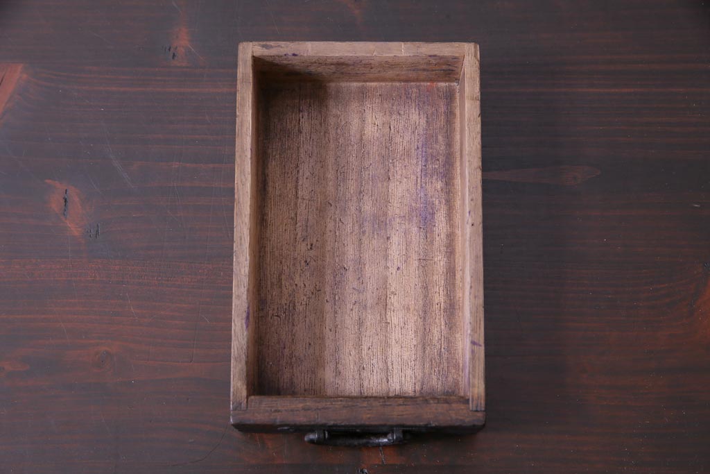 アンティーク雑貨　和製アンティーク　桐材　渋さが漂う趣深い硯箱(小物入れ)