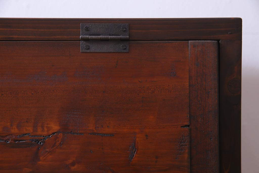 ラフジュ工房オリジナル　鉄脚がおしゃれなパタパタ収納棚(4段タイプ)(キャビネット、靴箱、収納棚)
