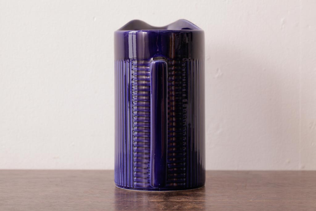 アンティーク雑貨　イギリスビンテージ　ELLGREAVE POTTERY(エルグリーブ・ポタリー)　濃い青色が目を引くジャグ(ピッチャー、水差し、洋食器)