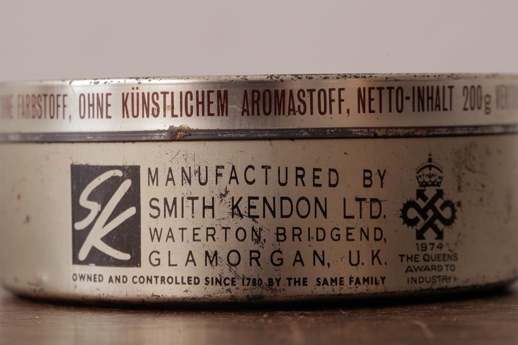 アンティーク雑貨　イギリスビンテージ　Smith Kendon　バタースコッチのティン缶(キャンディー缶)