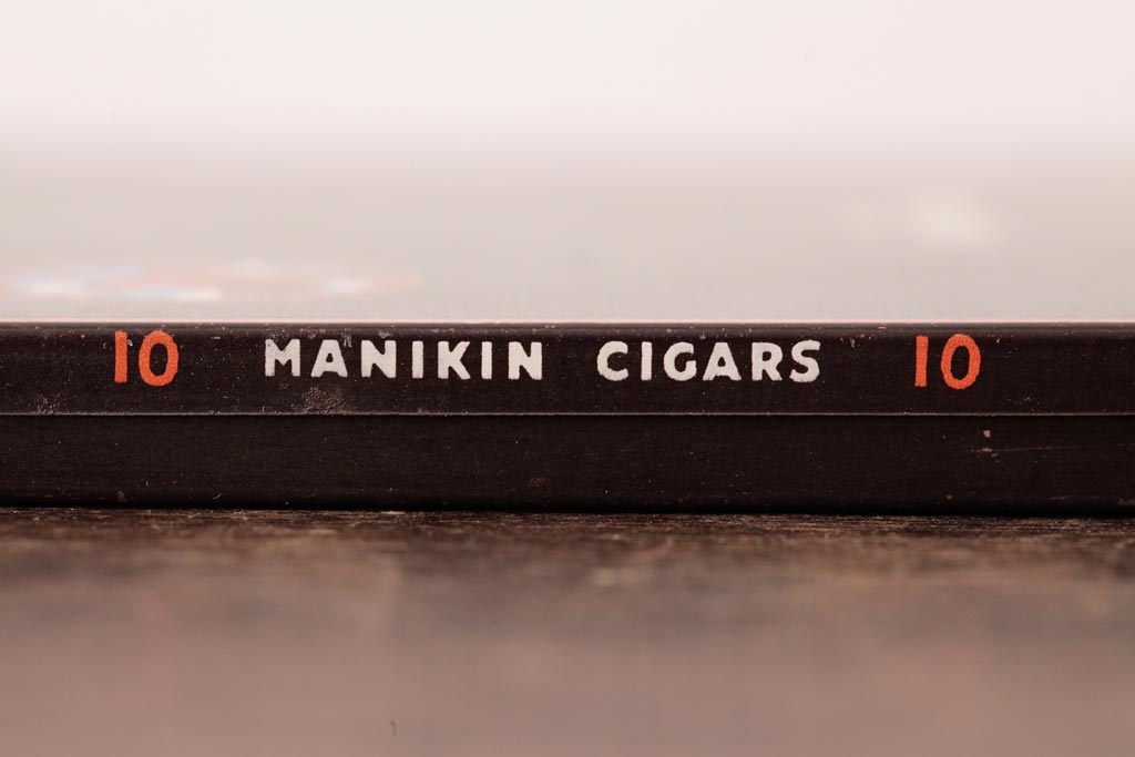 アンティーク雑貨　イギリスビンテージ　Manikin Cigars　シンプルで格好良いティン缶(シガレットケース、タバコ缶)