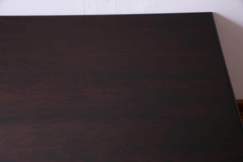 ビンテージ　松本民芸家具　T型　クラシカルなデザインがシック雰囲気漂う片袖机(デスク、在宅ワーク、在宅用作業台)(定価約37万円)