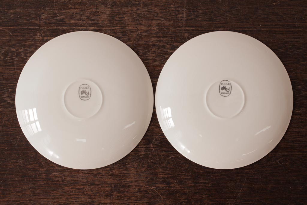 イギリスビンテージ　Poole Pottery(プール・ポタリー)　Twintone(ツイントーン)　カップ&ソーサー2客セット