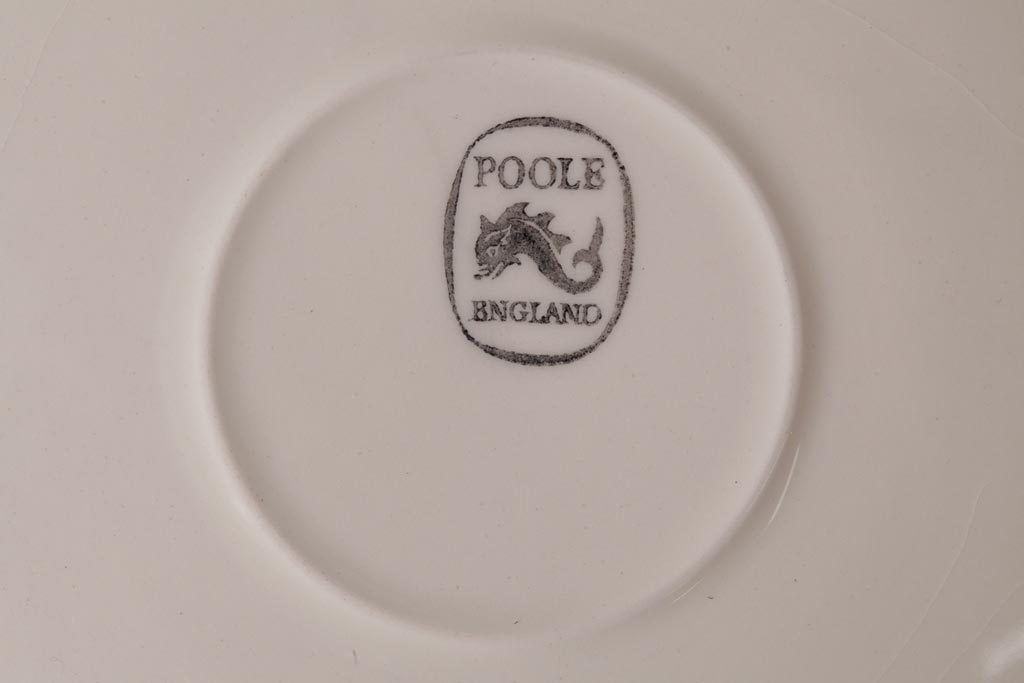 イギリスビンテージ　Poole Pottery(プール・ポタリー)　Twintone(ツイントーン)　カップ&ソーサー3客セット